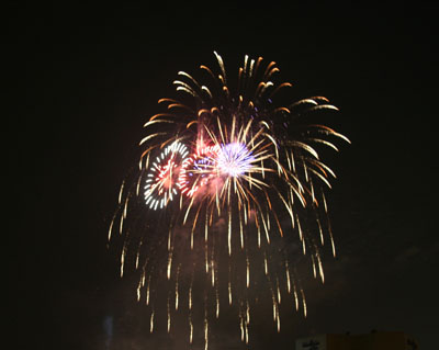 Red-White-Boom_15